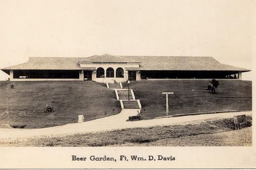 davis4c.JPG (32501 bytes)